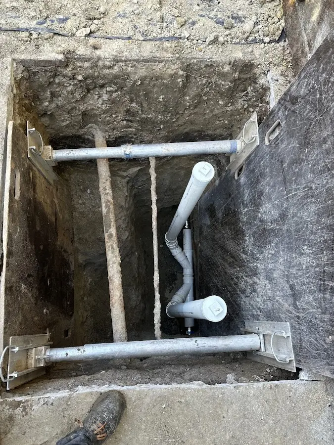 Experienced plumber completing Gas Line Repair work in Northwood